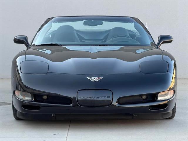 2003 Chevrolet Corvette Base