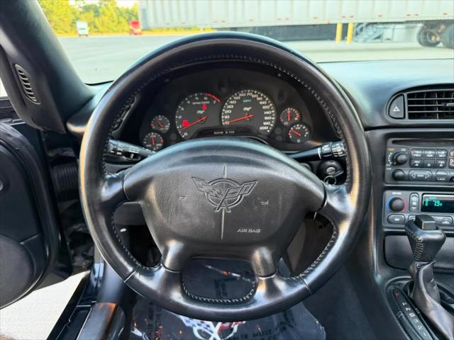 2003 Chevrolet Corvette Base