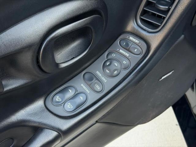 2003 Chevrolet Corvette Base