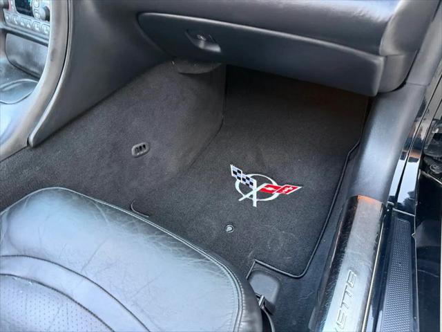 2003 Chevrolet Corvette Base