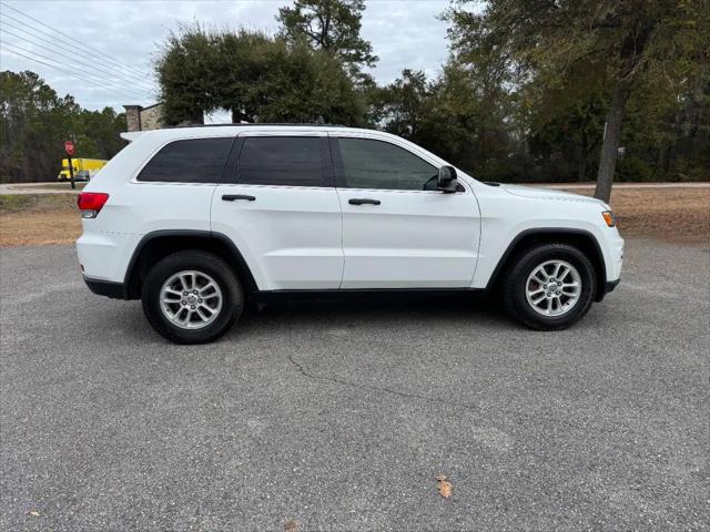 2019 Jeep Grand Cherokee Laredo 4x2