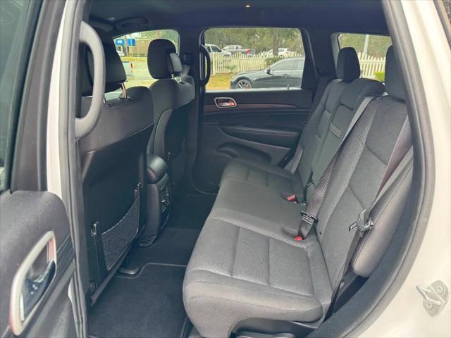 2019 Jeep Grand Cherokee Laredo 4x2