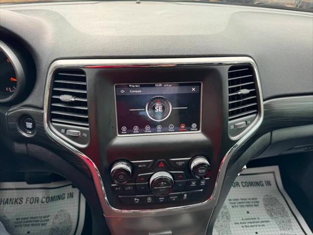 2019 Jeep Grand Cherokee Laredo 4x2