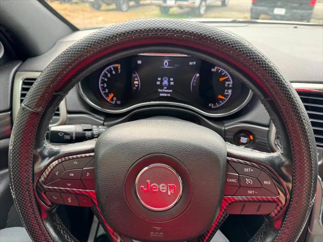 2019 Jeep Grand Cherokee Laredo 4x2