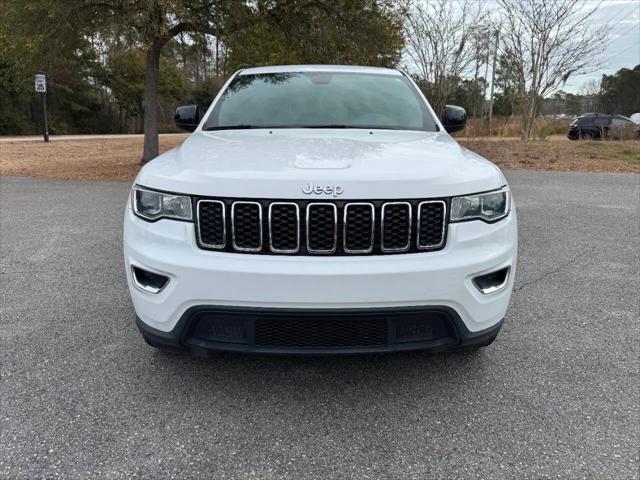 2019 Jeep Grand Cherokee Laredo 4x2