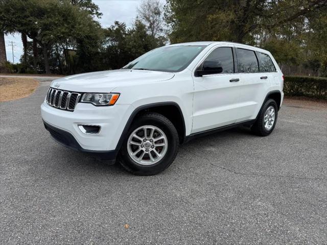 2019 Jeep Grand Cherokee Laredo 4x2