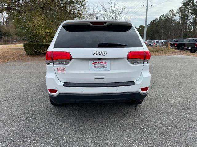 2019 Jeep Grand Cherokee Laredo 4x2