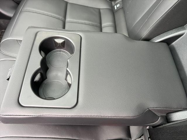 2024 Land Rover Range Rover Velar P250 Dynamic SE