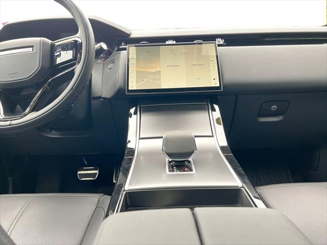 2024 Land Rover Range Rover Velar P250 Dynamic SE