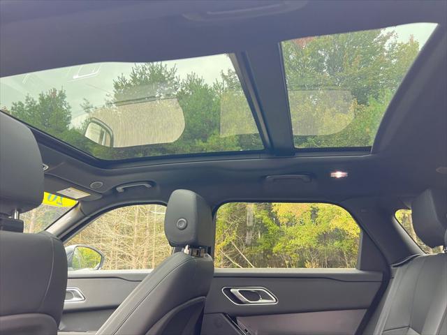 2024 Land Rover Range Rover Velar P250 Dynamic SE