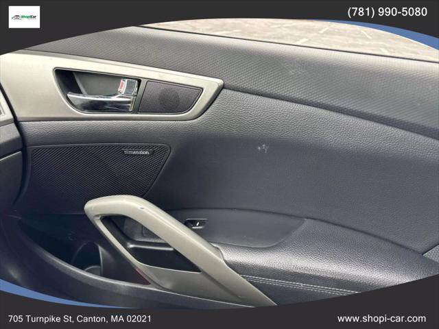 2013 Hyundai Veloster Base w/Black