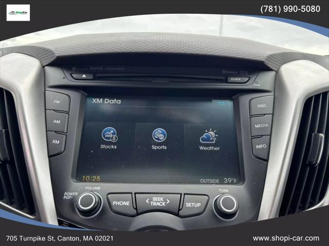 2013 Hyundai Veloster Base w/Black