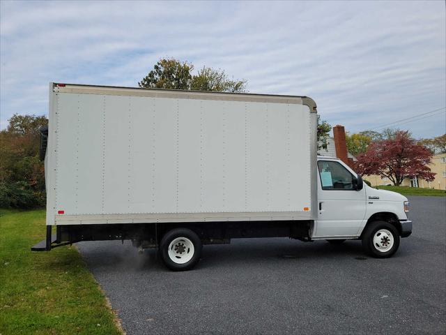 2017 Ford E-350 Cutaway CUTWY