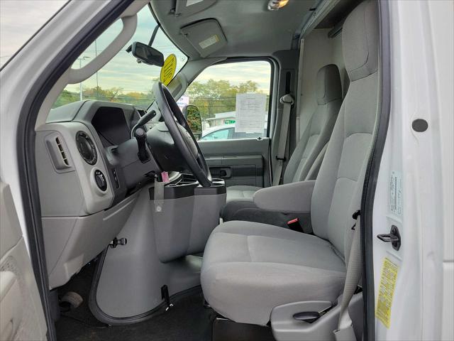 2017 Ford E-350 Cutaway CUTWY
