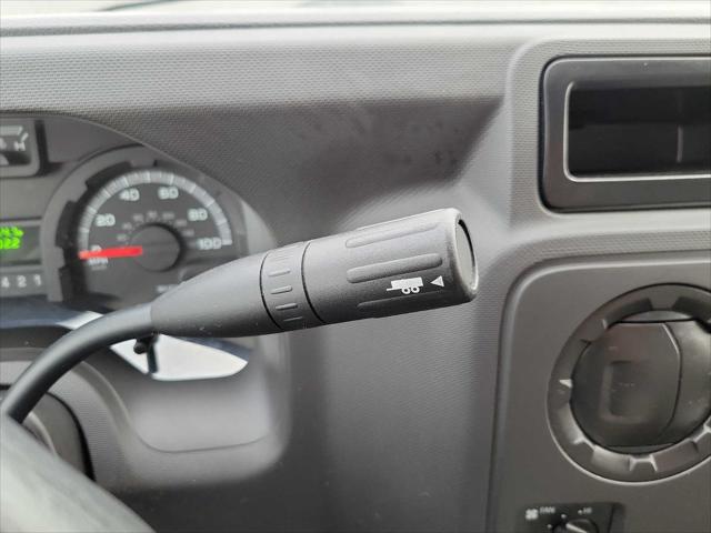 2017 Ford E-350 Cutaway CUTWY