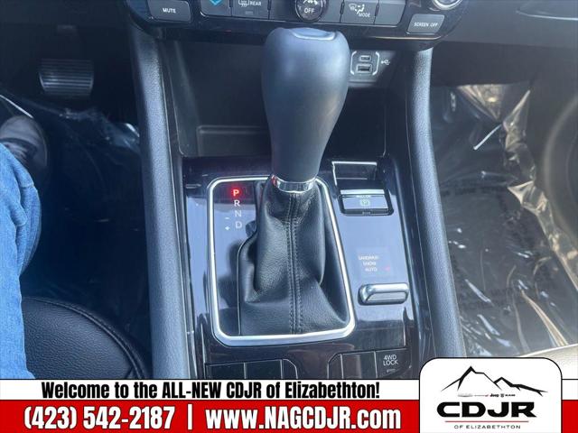 2023 Jeep Compass Latitude Lux FWD