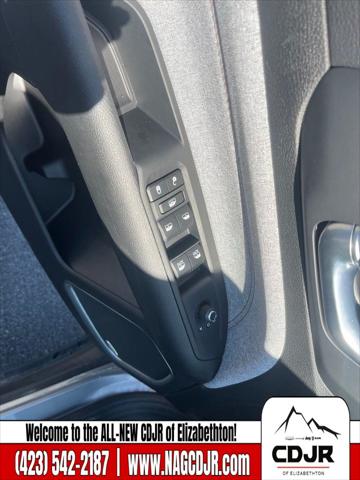 2023 Jeep Compass Latitude Lux FWD