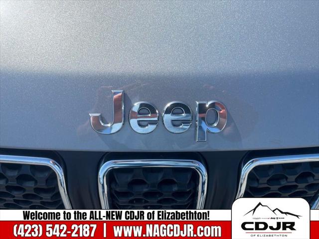 2023 Jeep Compass Latitude Lux FWD