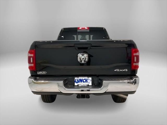 2024 RAM Ram 3500 RAM 3500 TRADESMAN CREW CAB 4X4 64 BOX