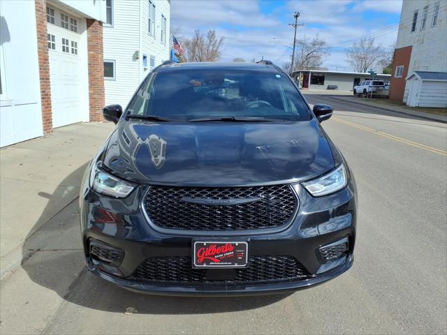 2023 Chrysler Pacifica Touring L AWD
