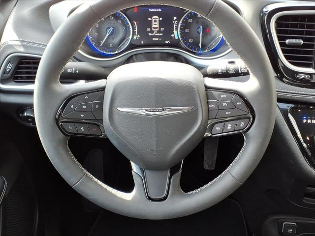 2023 Chrysler Pacifica Touring L AWD