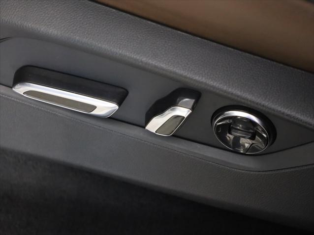 2022 Acura MDX Advance Package