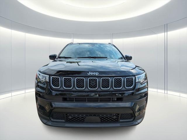 2024 Jeep Compass COMPASS LATITUDE 4X4