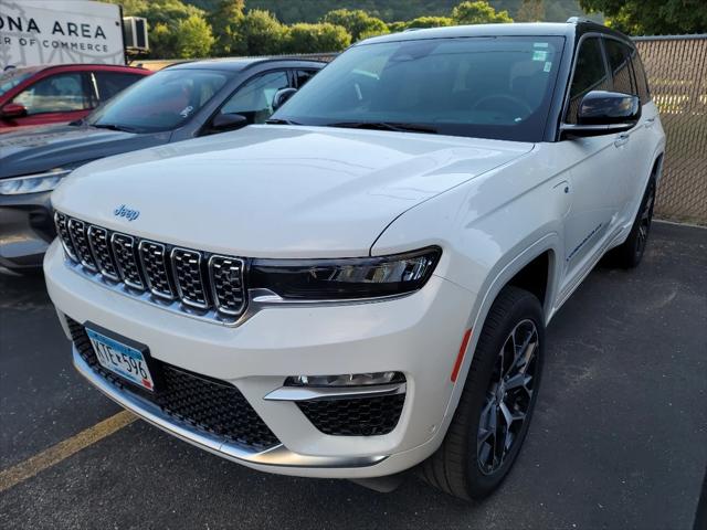 2022 Jeep Grand Cherokee 4xe Summit Reserve 4x4 2022 Jeep Grand Cherokee 4xe Summit Reserve 4x4