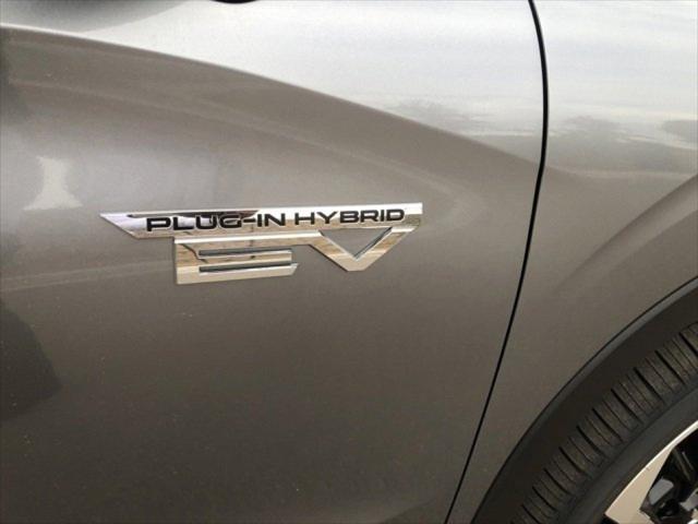 2024 Mitsubishi Outlander PHEV SE S-AWC