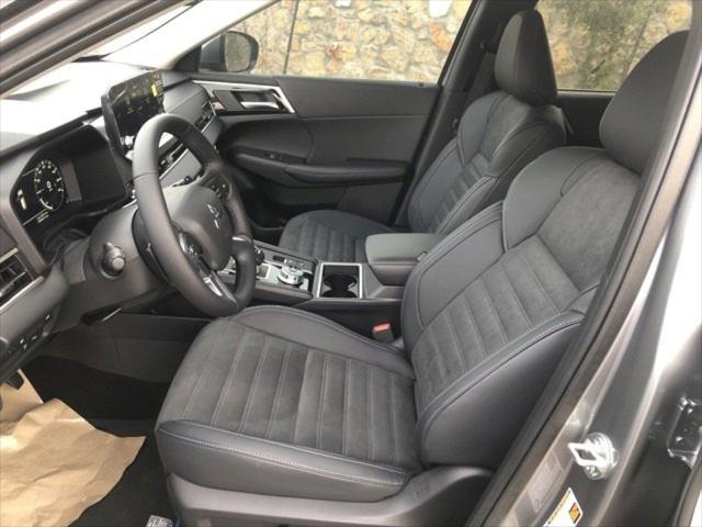 2024 Mitsubishi Outlander PHEV SE S-AWC