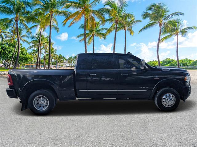2019 RAM 3500 Limited Mega Cab 4x4 64 Box