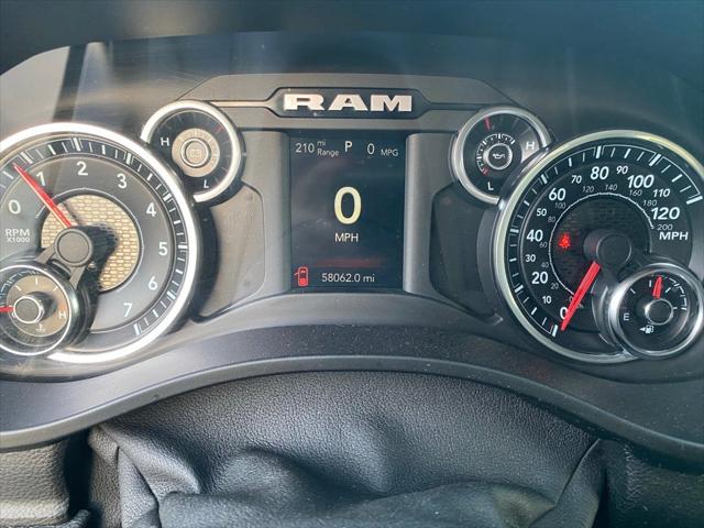 2020 RAM 1500 Big Horn Crew Cab 4x4 57 Box