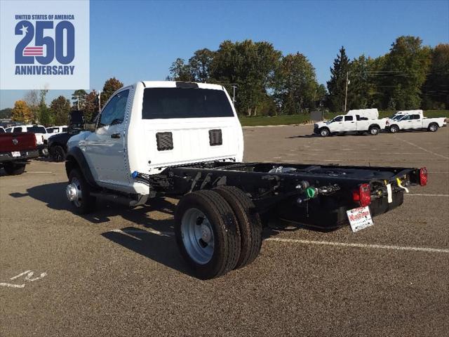 2024 Ram 4500 Chassis Tradesman/SLT