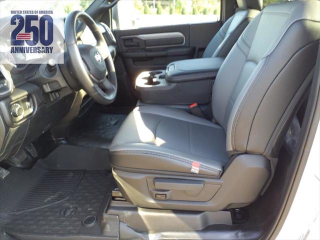2024 Ram 4500 Chassis Tradesman/SLT