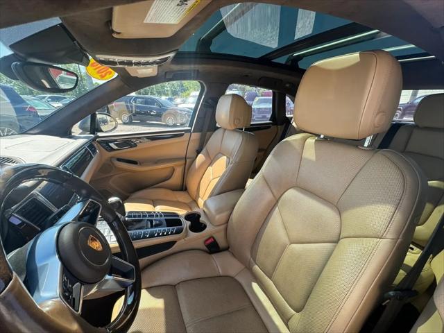 2018 Porsche Macan Turbo