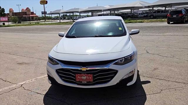 2021 Chevrolet Malibu FWD LT