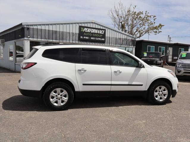2017 Chevrolet Traverse LS