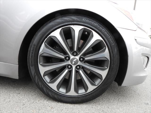 2012 Hyundai Genesis 5.0 R-Spec
