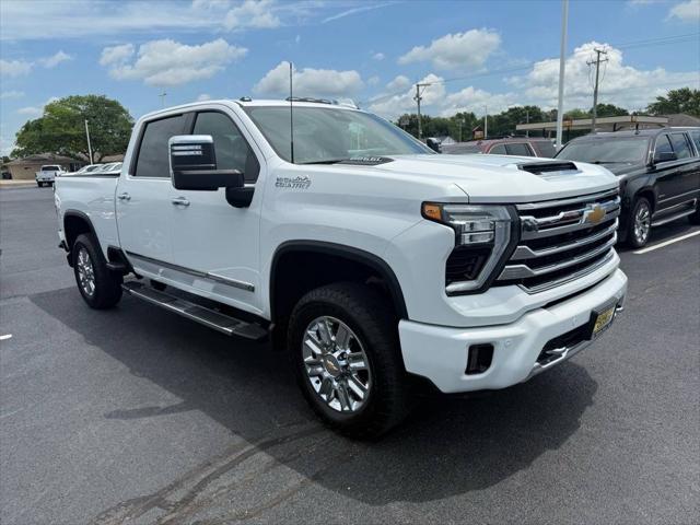 2024 Chevrolet Silverado 2500HD 4WD Crew Cab Standard Bed High Country