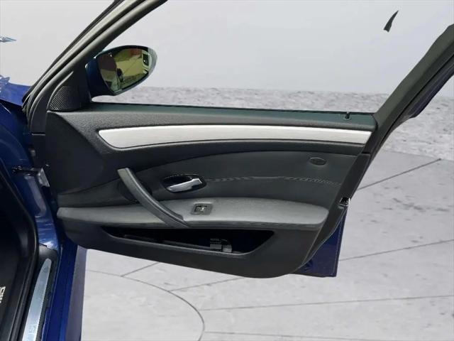2008 BMW M5 Standard
