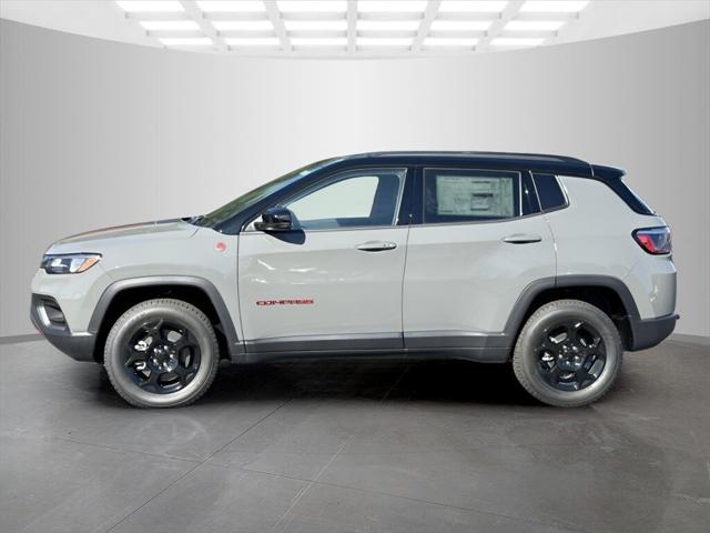 2024 Jeep Compass COMPASS TRAILHAWK 4X4