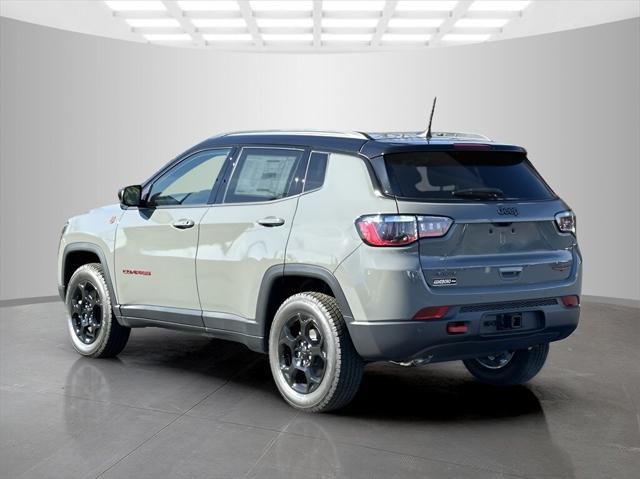 2024 Jeep Compass COMPASS TRAILHAWK 4X4