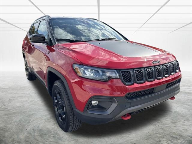 2024 Jeep Compass COMPASS TRAILHAWK 4X4