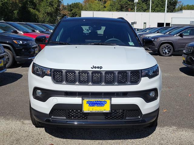 2024 Jeep Compass COMPASS LATITUDE 4X4