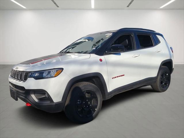 2024 Jeep Compass COMPASS TRAILHAWK 4X4
