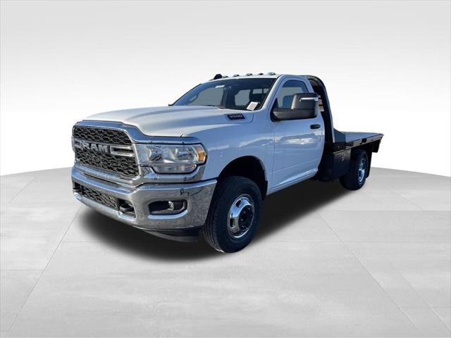 2024 RAM Ram 3500 Chassis Cab RAM 3500 TRADESMAN CHASSIS REGULAR CAB 4X4 60 CA