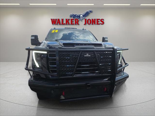 2024 GMC Sierra 2500HD 4WD Crew Cab Standard Bed AT4