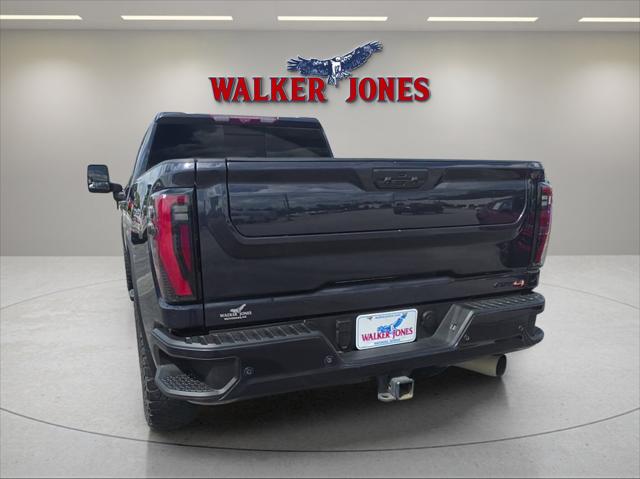 2024 GMC Sierra 2500HD 4WD Crew Cab Standard Bed AT4