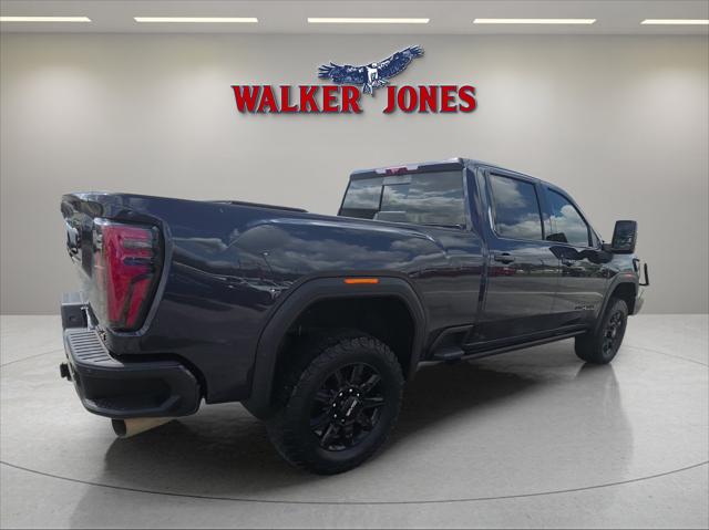 2024 GMC Sierra 2500HD 4WD Crew Cab Standard Bed AT4