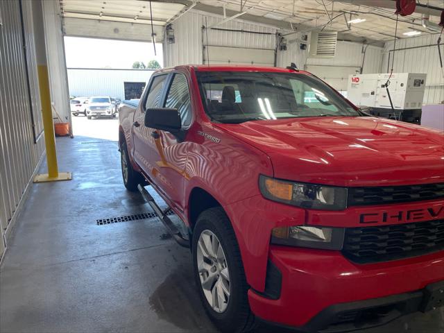 2021 Chevrolet Silverado 1500 4WD Crew Cab Short Bed Custom